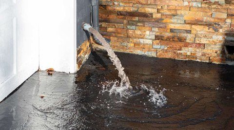 Water pipe broken flooding basement