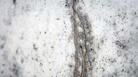Crack in basement foundation
